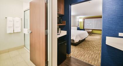 Holiday Inn Express and Suites-Lehi - Thanksgiving Point by IHG