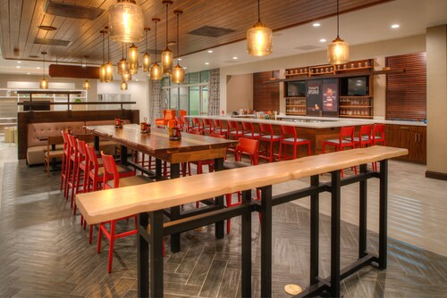 休士頓西 Katy Mills 假日套房飯店 IHG 旗下飯店