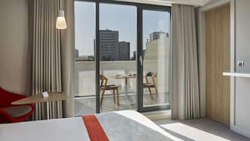 Minibar, in-room safe, desk, blackout curtains