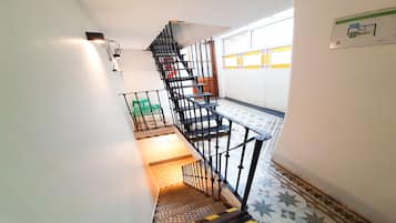Standard Single Room, 1 Twin Bed, Shared Bathroom | Premium bedding, blackout drapes, free WiFi, bed sheets