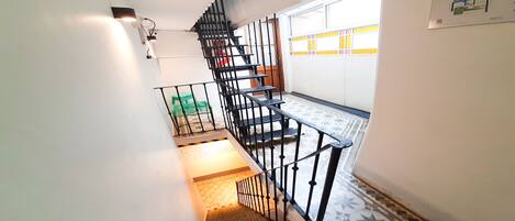 Standard Single Room, 1 Twin Bed, Shared Bathroom | Premium bedding, blackout drapes, free WiFi, bed sheets