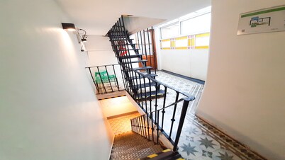 LOPEZ Hostel & Suites
