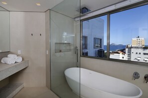 Luxury Penthouse, 3 Bedrooms | Bathroom - Rio092 - Penthouse Ipanema 3 bedrooms (Rio de Janeiro)