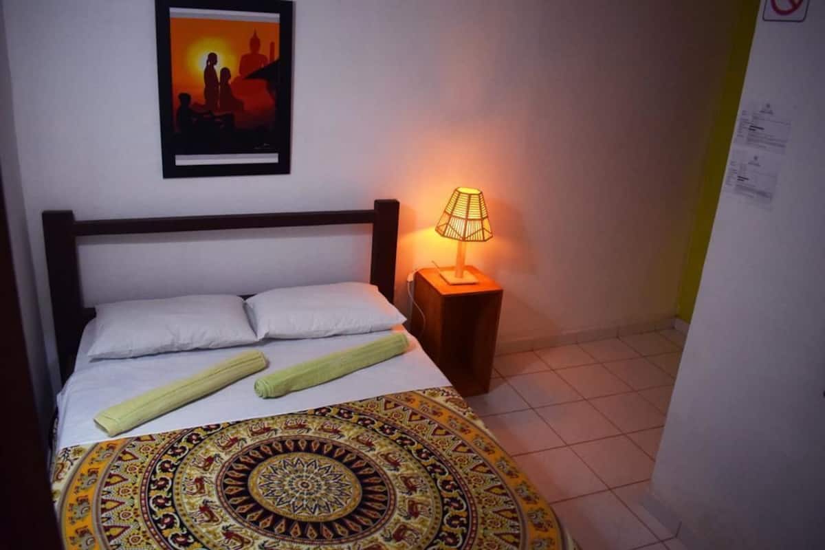 Standard Double Room, Multiple Beds | WiFi (free), bed sheets