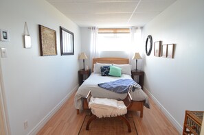 Standard-Apartment, 1 Schlafzimmer | 1 Schlafzimmer, hochwertige Bettwaren, Schreibtisch