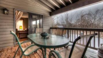 Executive Chalet, 6 Bedrooms, Hot Tub | Terrace/patio