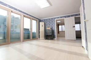 Interior - Jeonjuhanokvillage guesthouse (Jeonju)