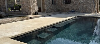 SAN GREGORIO VILLA WITH SECULAR OLIVE GROVE, GARDEN, PORCH AND PRIVATE POOL