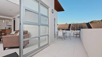 Apartment, 2 Bedrooms (Trieste 17) | Balcony