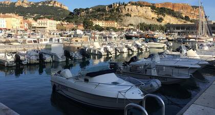 Ferienwohnung - Cassis