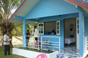 Habitación Deluxe | Minibar, camas supletorias, wifi gratis y ropa de cama