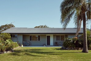 Exterior - Culburra Beach Motel (Culburra Beach)