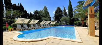 "Cabanon" - dort 2 auto studio vacances 10mins gite d'Avignon!