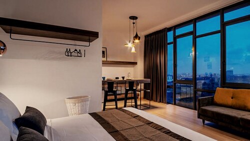 Cube 8teens by Wonder Hills