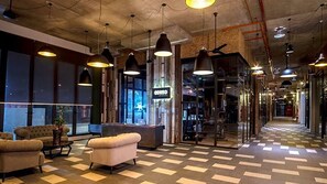 Lobby - Cube 8teens by Wonder Hills (Johor Bahru)