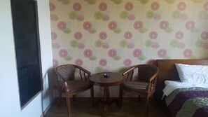 Kamar Double (Pay Extra Person Charge upon Check in) | Fasilitas kamar