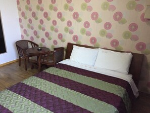 Tweepersoonskamer (Pay Extra Person Charge upon Check in) | Gratis wifi, beddengoed