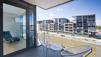 Apartment, 1 Bedroom (Aurora 14) | Balcony