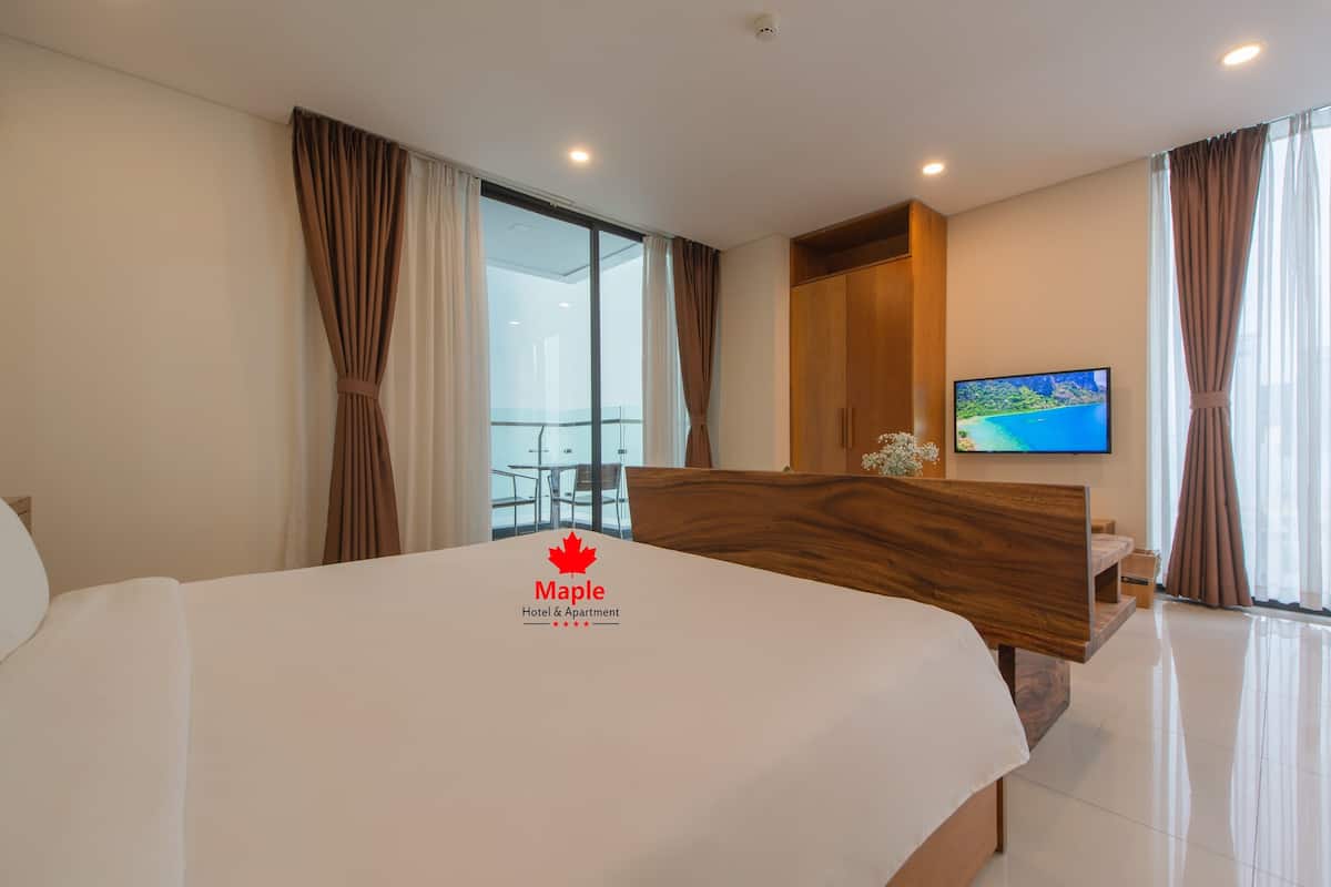 Studio, City View | 2 bedrooms, premium bedding, in-room safe, desk