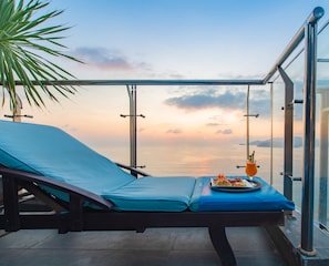 Outdoor pool, open 7:00 AM to 7:00 PM, pool umbrellas, sun loungers