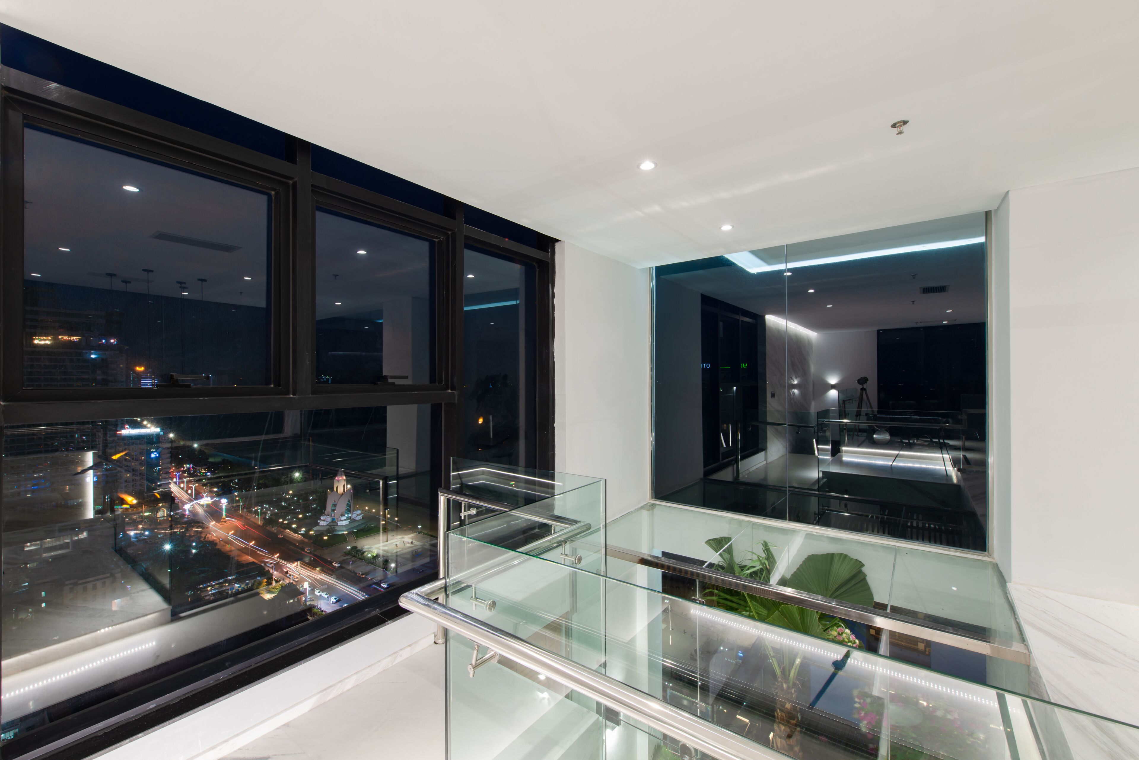 sky villa | 2 bedrooms, premium bedding, in-room safe, desk