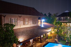 Courtyard - HueanKhamHom Resort (Chiang Mai)