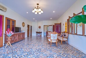 Deluxe Suite, 3 Bedrooms, 2 Bathrooms, Courtyard Area | Minibar, desk, rollaway beds, free WiFi - HueanKhamHom Resort (Chiang Mai)