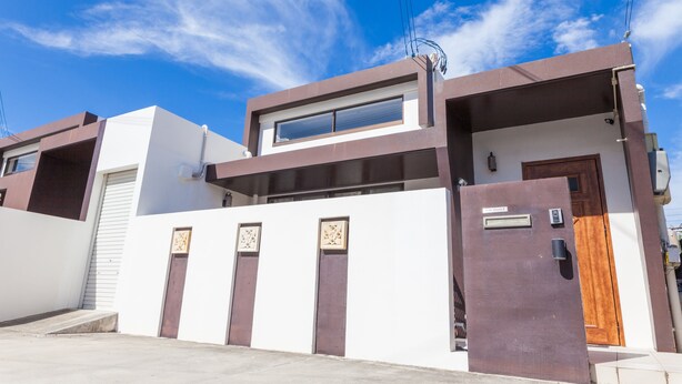 Front of property - Hide House (Chatan)
