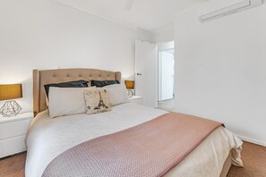 デラックス アパートメント 3 ベッドルーム | 3 室のベッドルーム、エジプト綿のシーツ、高級寝具、ピロー  トップベッド