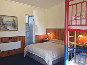 Iron/ironing board, free WiFi, bed sheets - Lithgow Valley Motel (Bowenfels)
