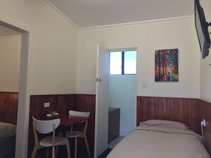Suite Familiale | Fer et planche Ă repasser, Wi-Fi gratuit, draps fournis