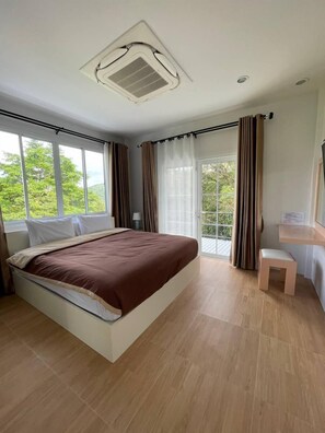 Executive Double Room | Rollaway beds, free WiFi - The Triple M Mountain Resort (Suan Phueng)