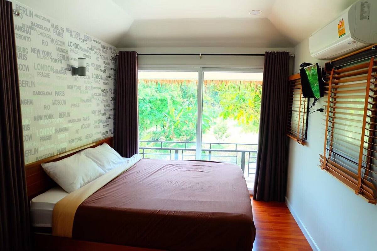 Standard Bungalow with Balcony | 1 bedroom, rollaway beds, free WiFi