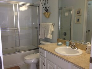 Haartrockner, Handtücher