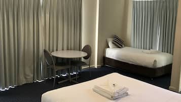 Apartment | 1 bedroom, premium bedding, pillowtop beds, desk