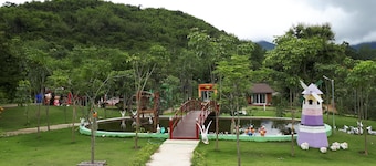 Tanihill Resort