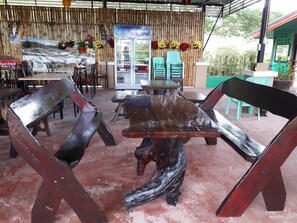 Breakfast, lunch, dinner served; Thai cuisine  - Tanihill Resort (Suan Phueng)