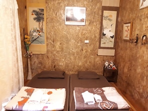 Twin Bed Bungalow | Lits pliants/supplémentaires, Wi-Fi gratuit, draps fournis