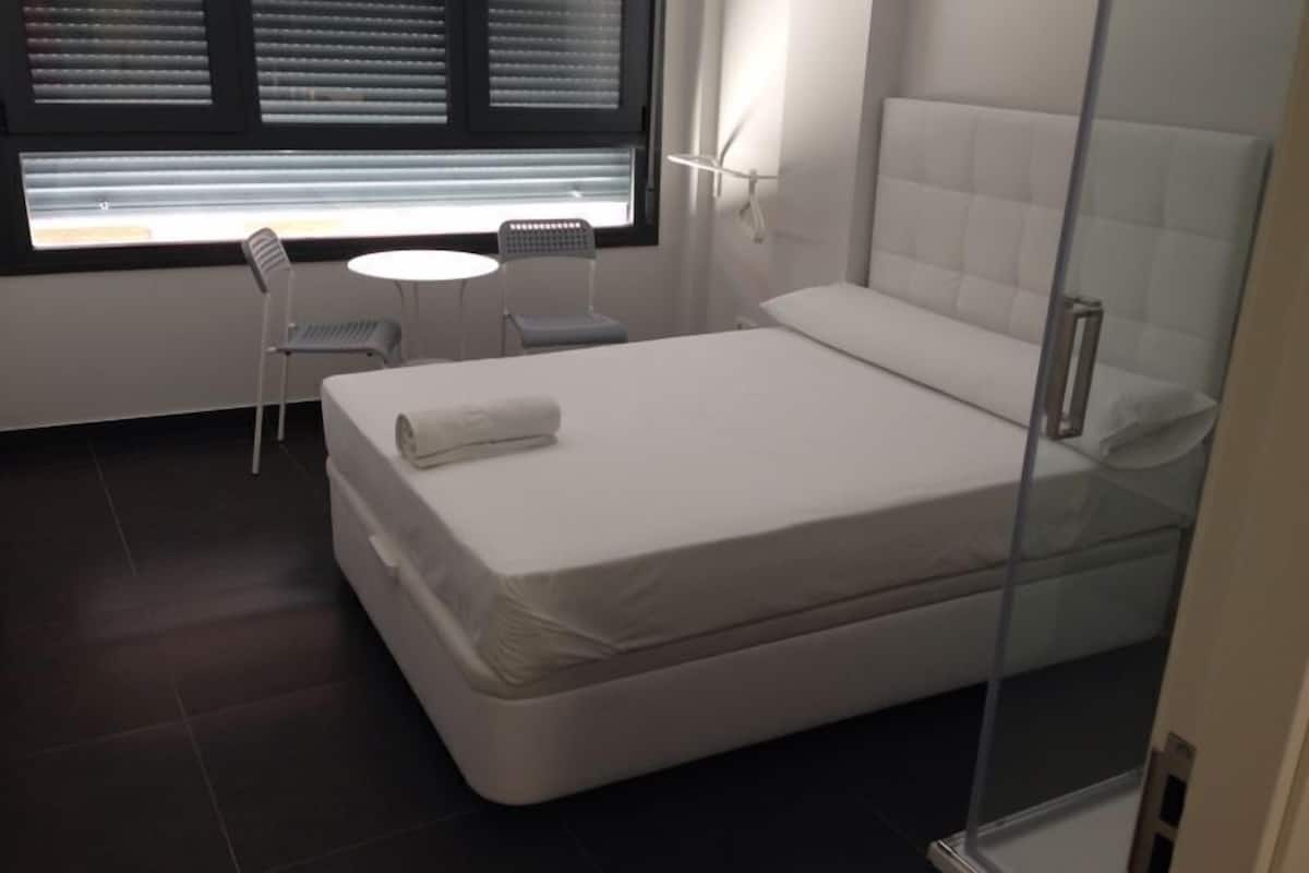 Desk, iron/ironing board, free WiFi, individually decorated