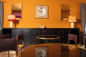 Daily buffet breakfast for a fee - Boutique Hotel Metro 900 (Naples)