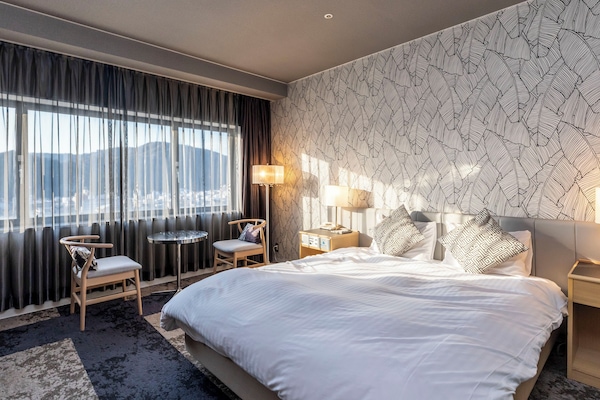 Double Room, Non Smoking | Down comforters, desk, laptop workspace, blackout drapes