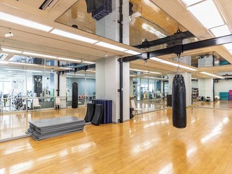 Gym. Century Plaza Hotel