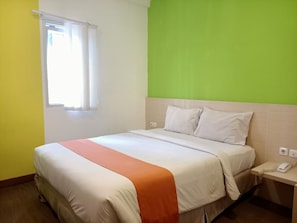 Superior-Doppelzimmer | Hochwertige Bettwaren, Schreibtisch, kostenloses WLAN, Bettwäsche