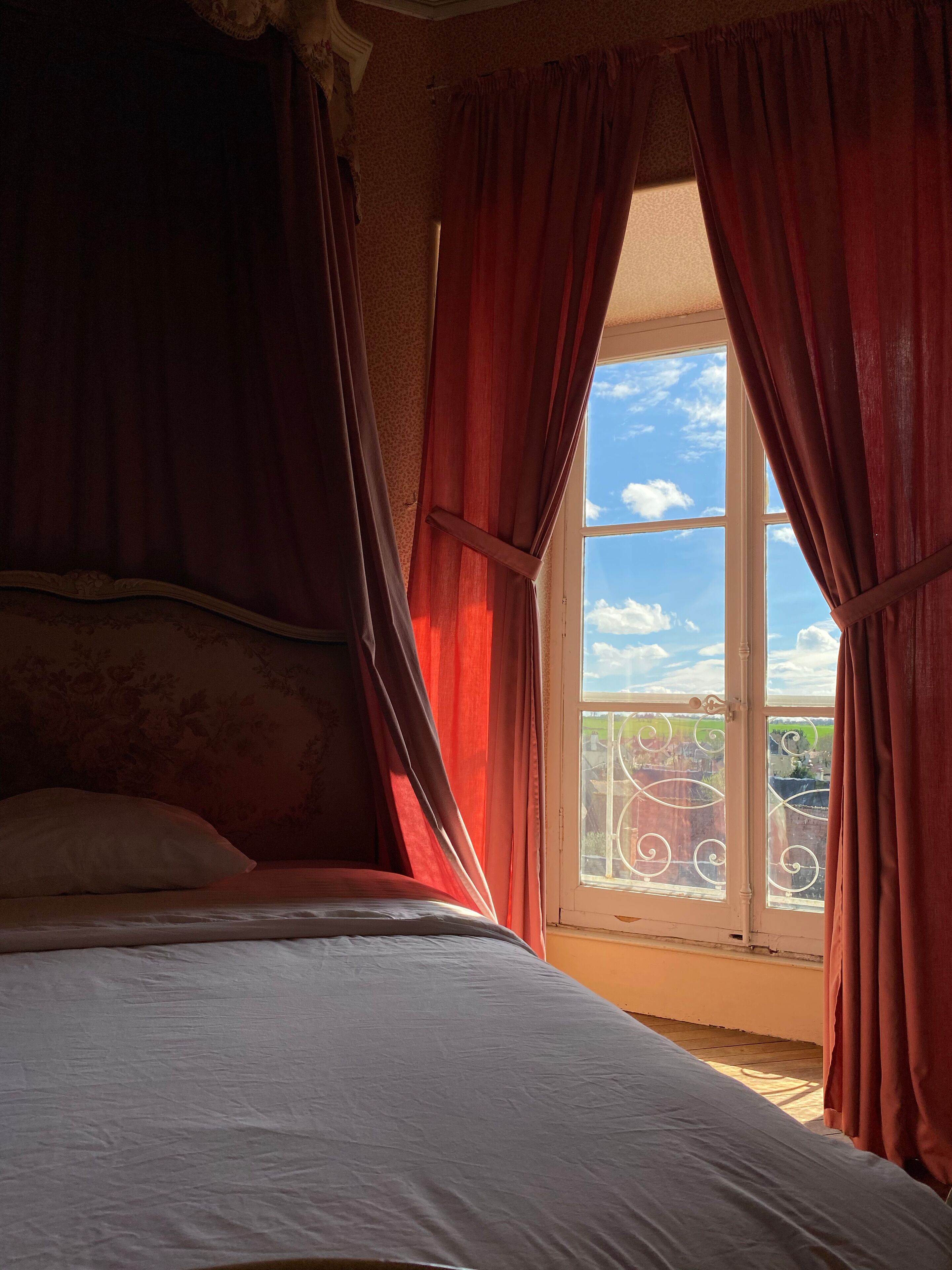 Deluxe Double Room 3 | Individually decorated, bed sheets