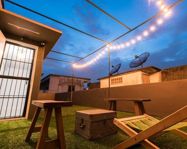 4-Bedroom House | 4 bedrooms, desk, free WiFi, bed sheets - Vacation Townhome near BTS Ekamai (Bangkok)