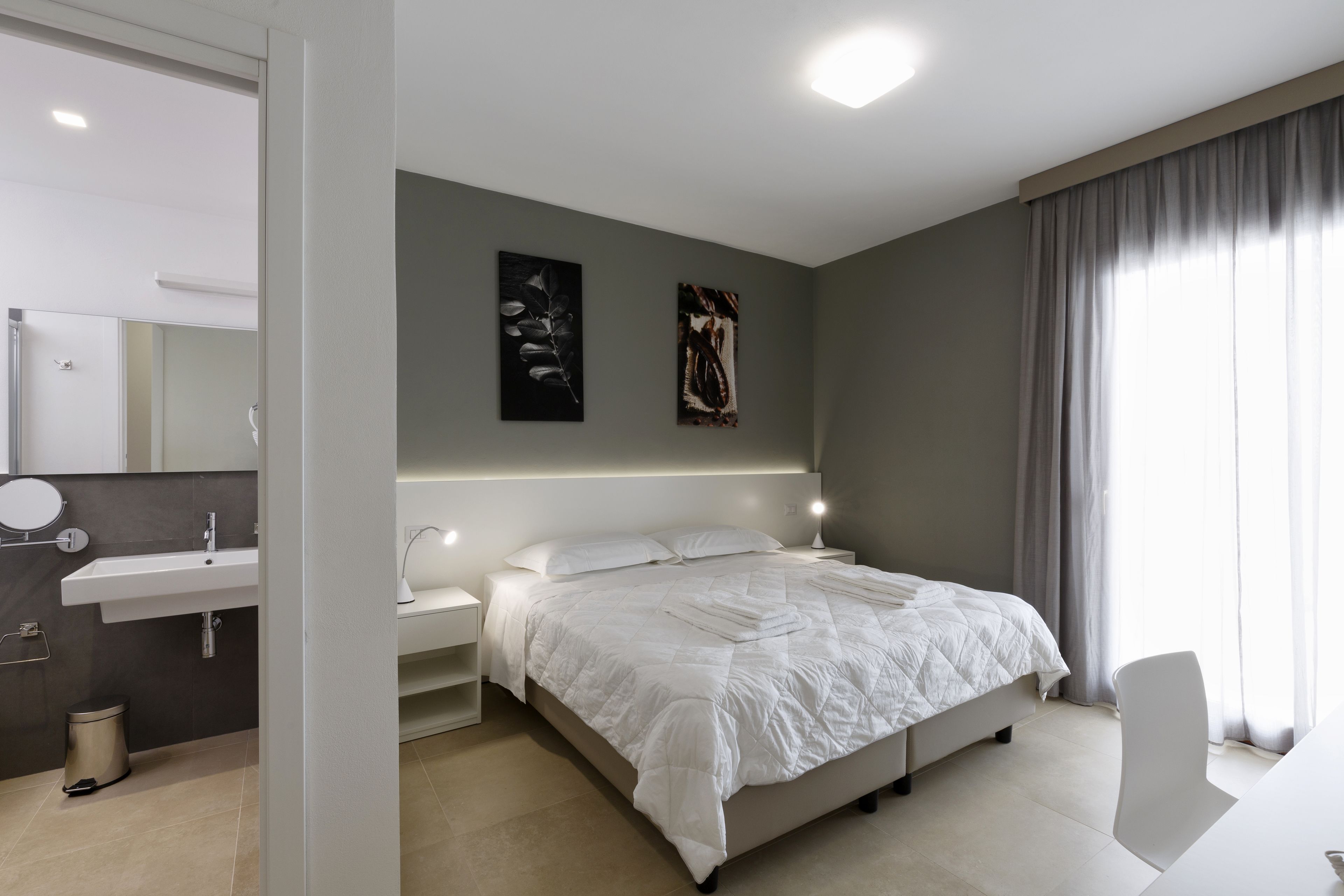 Chambre Standard Double ou avec lits jumeaux, vue piscine