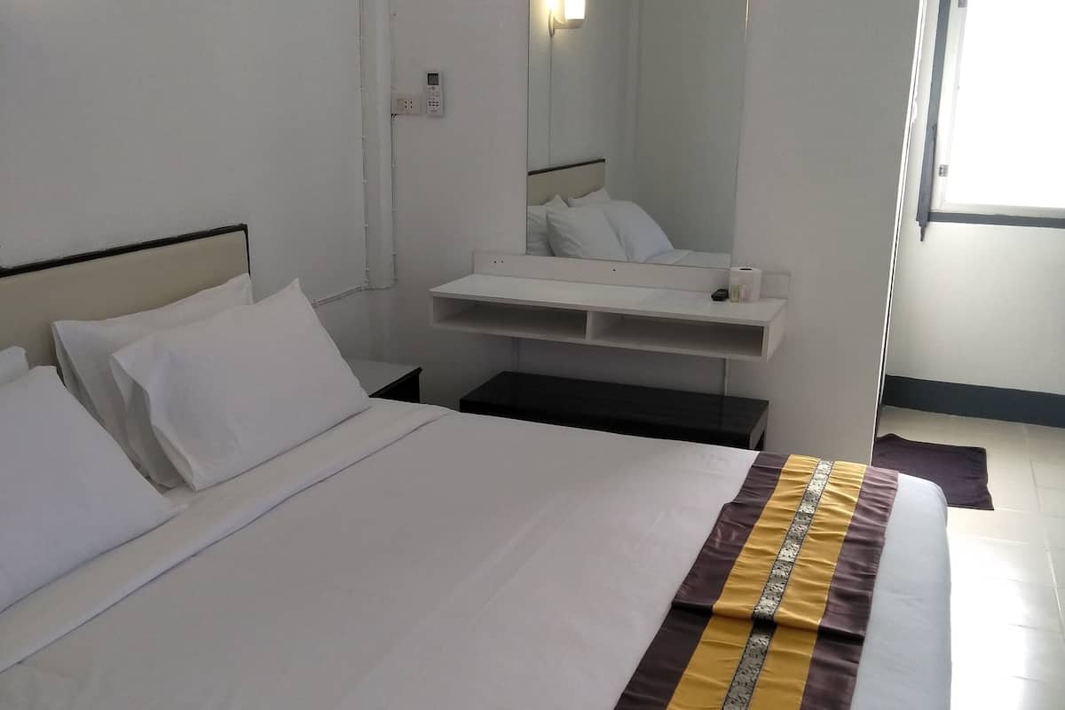 Standard Double or Twin Room | Free WiFi
