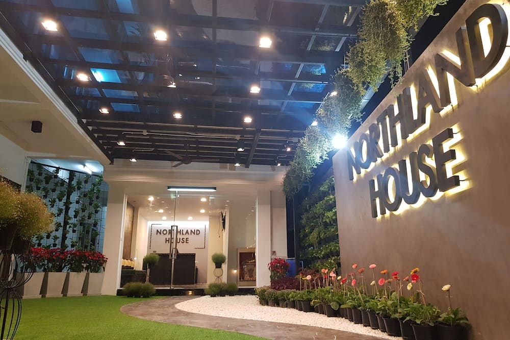 Northland House Hotel