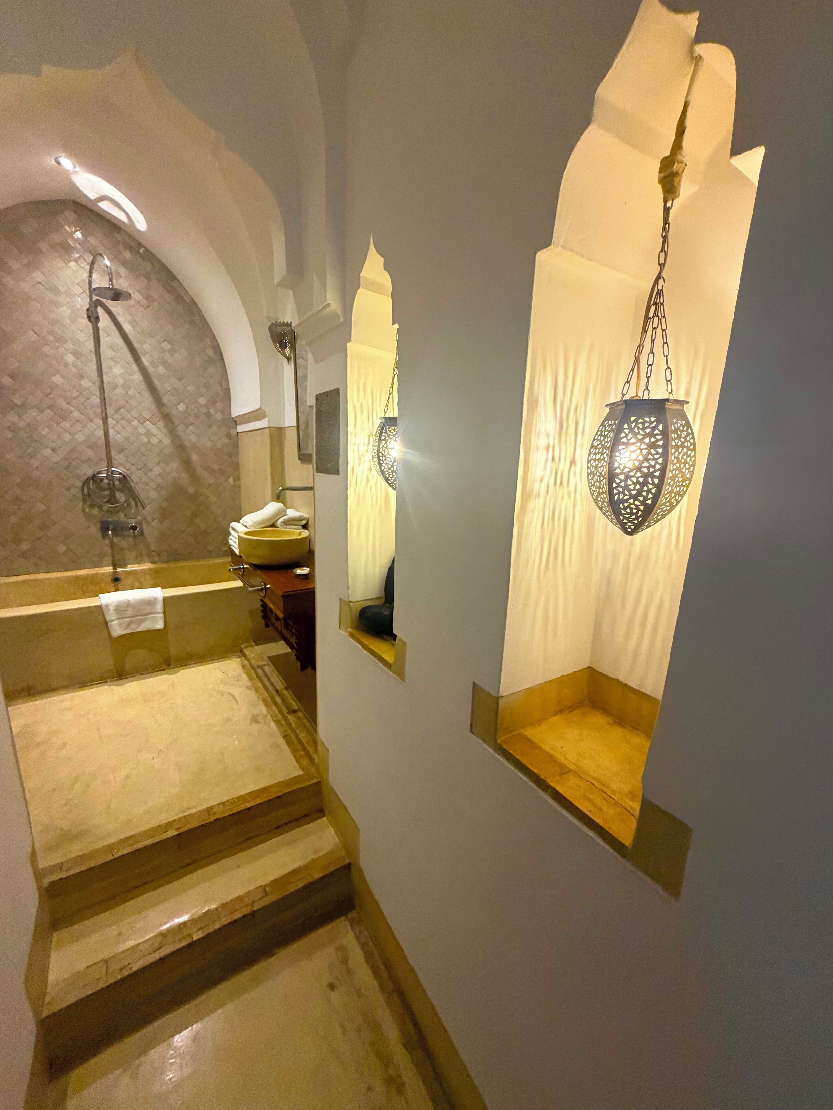 Deluxe Double Room (Zahia) | Bathroom
