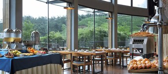 Joe Lalli Narada Resort